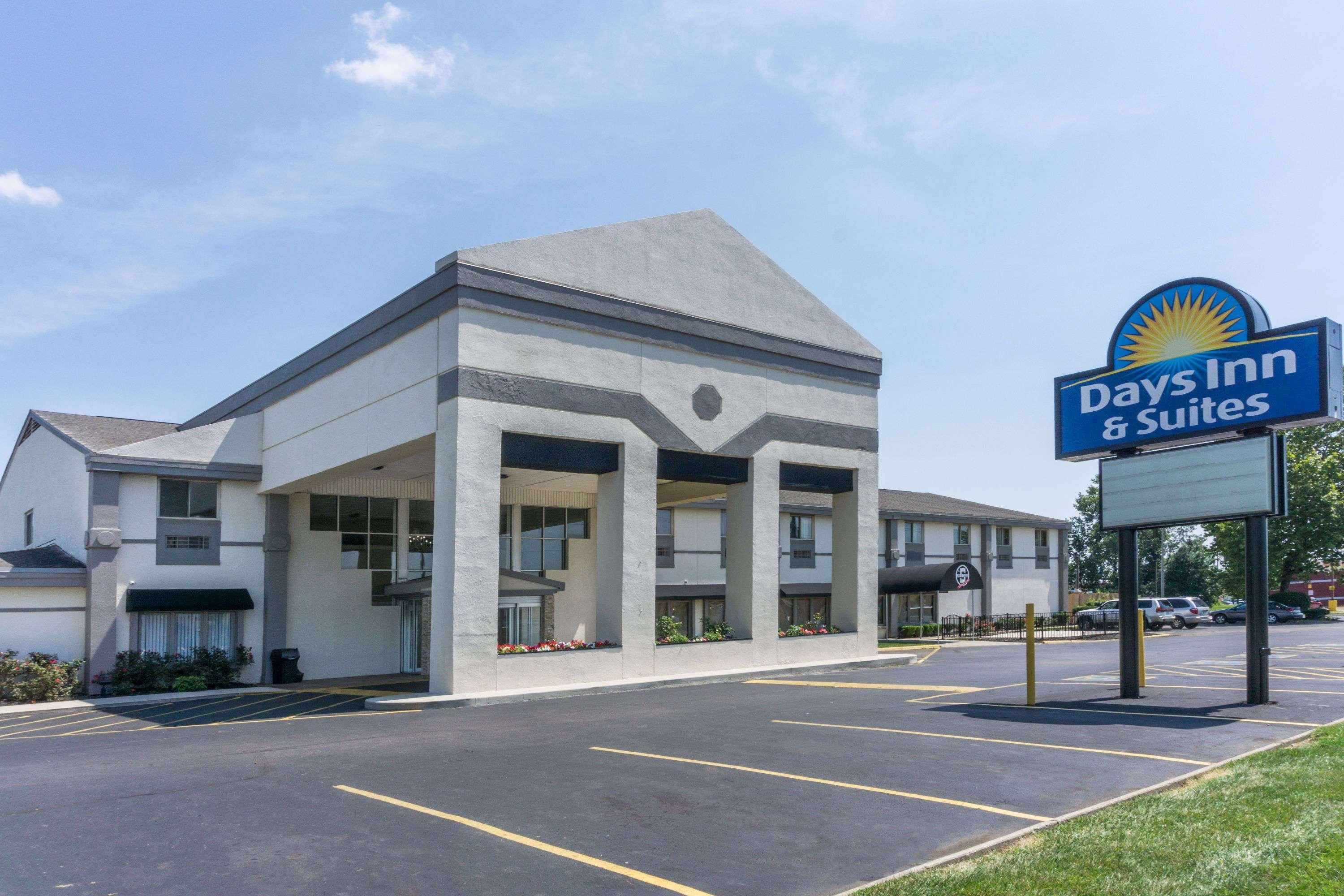 Days Inn By Wyndham Columbus East Airport Exteriör bild